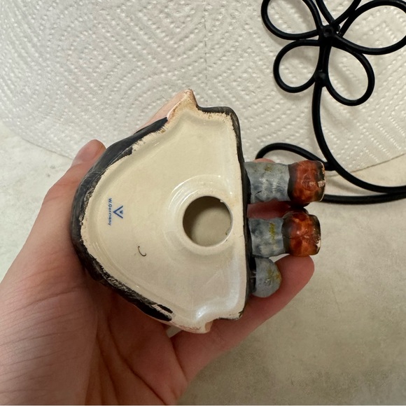 Vintage Hummel Little Girl Figurine - Picture 3 of 3